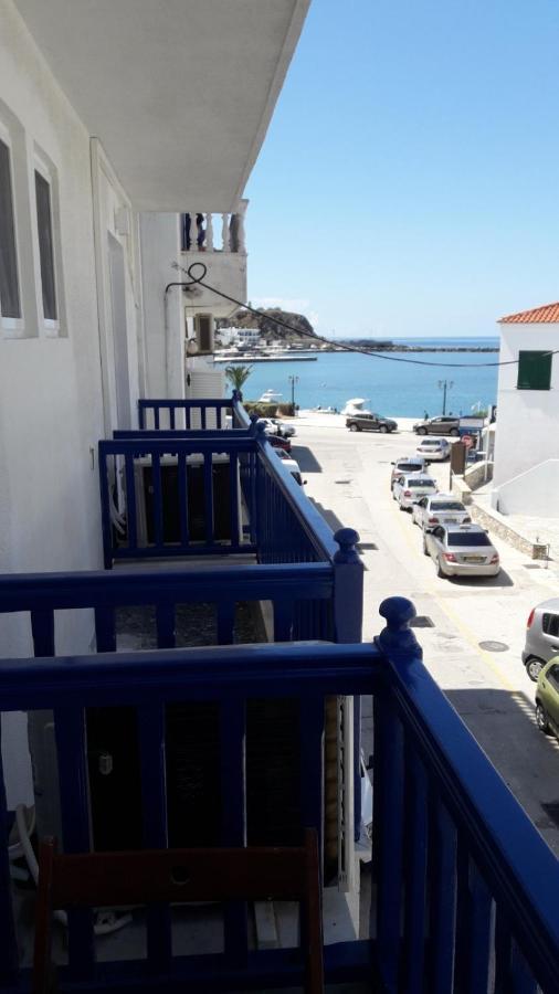 Enalion-Tinos Panzió Kültér fotó