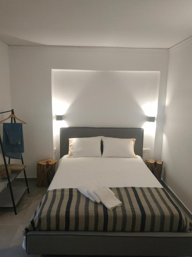 Enalion-Tinos Panzió Kültér fotó